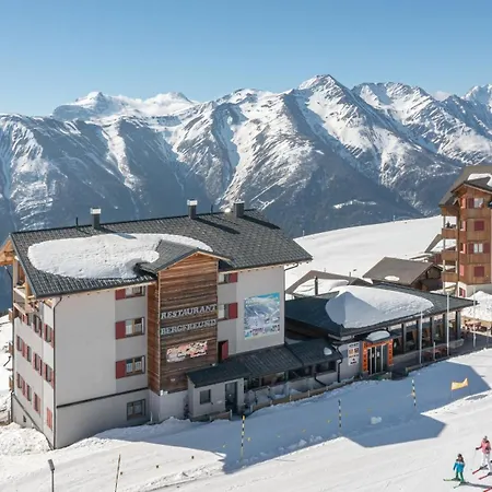 Appartmenthaus Bergfreund * フィエッシュ